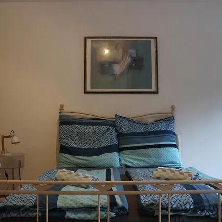 Generations Views アパート アッテンドルン