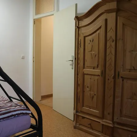 アパート Generations Views アッテンドルン